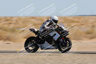 media/Mar-21-2025-CVMA Friday Practice (Fri) [[30cd4fe323]]/3-Racer 2/Session 6 (Turn 15)/
